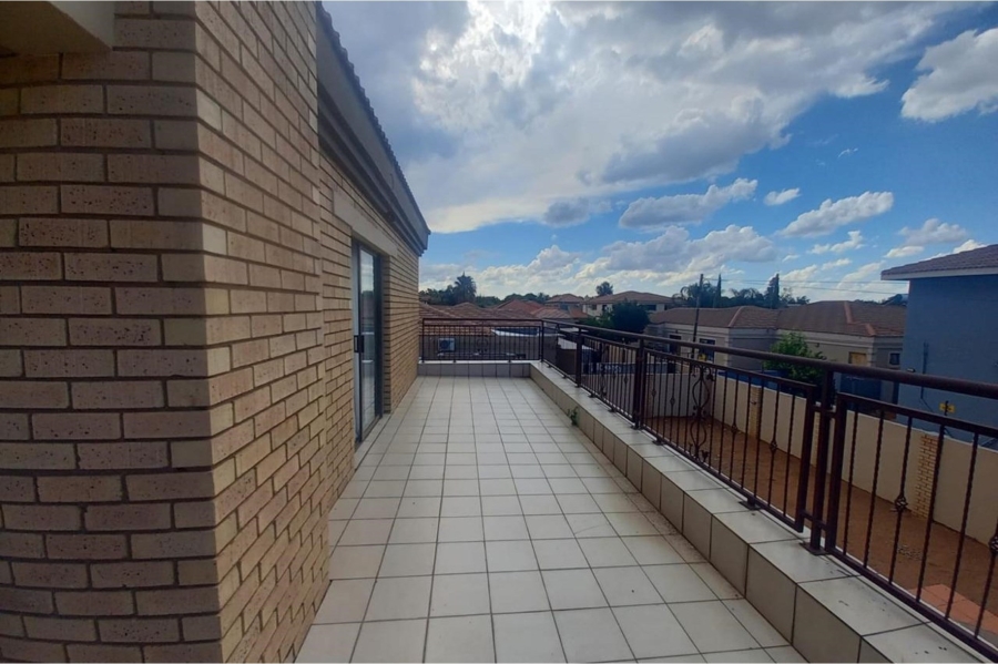 3 Bedroom Property for Sale in Hillcrest Northern Cape